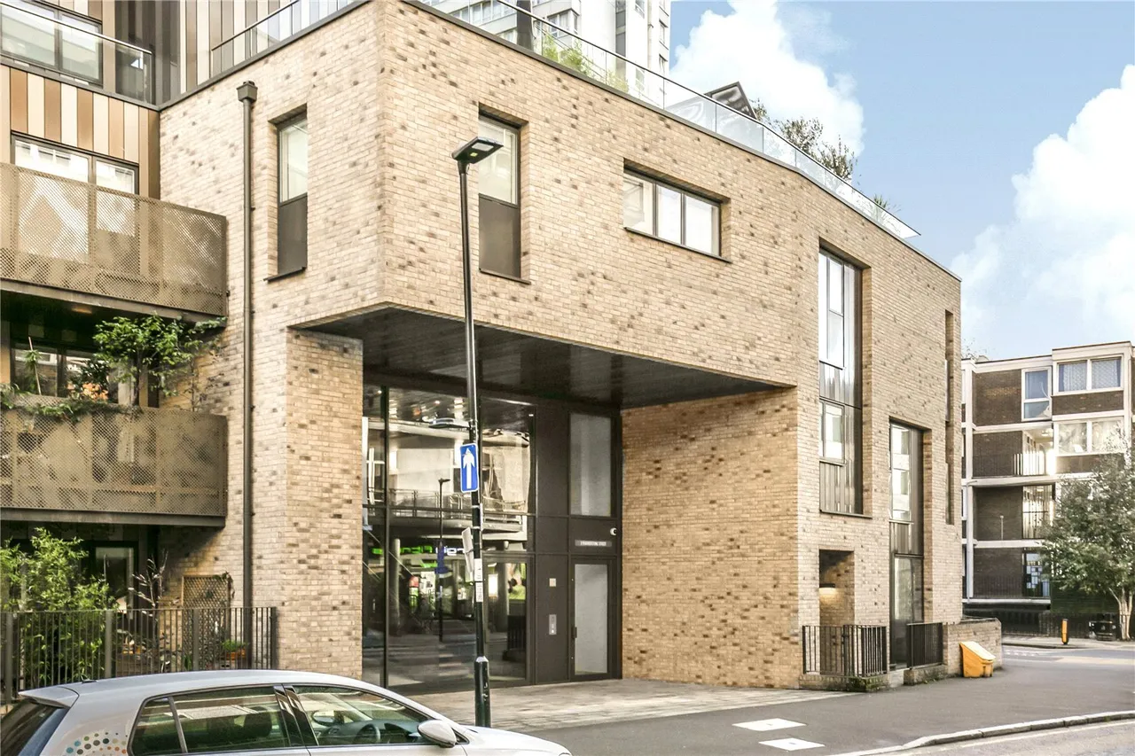 Featherstone Street, London, EC1Y, photo 22