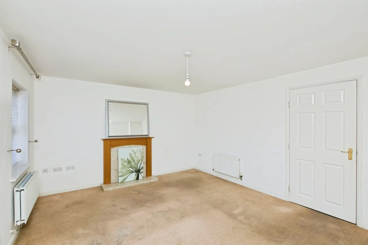 Staples Drive, Coalville, photo 9