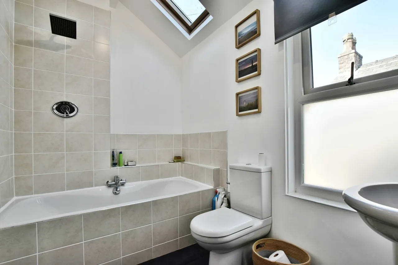 Stamford Park Road, Hale, Altrincham, WA15, photo 8