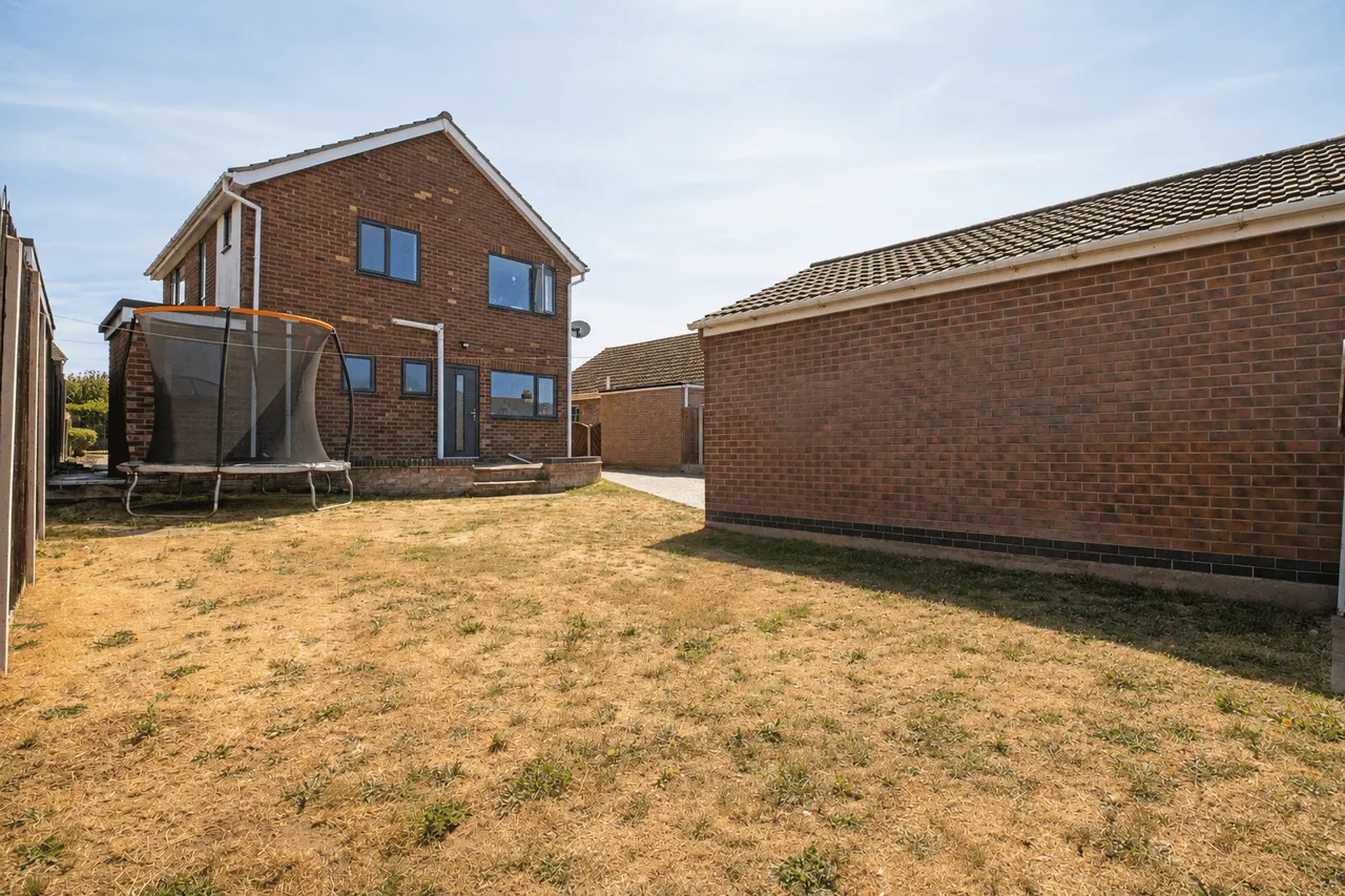 High Leys Road, Scunthorpe, DN17, photo 15