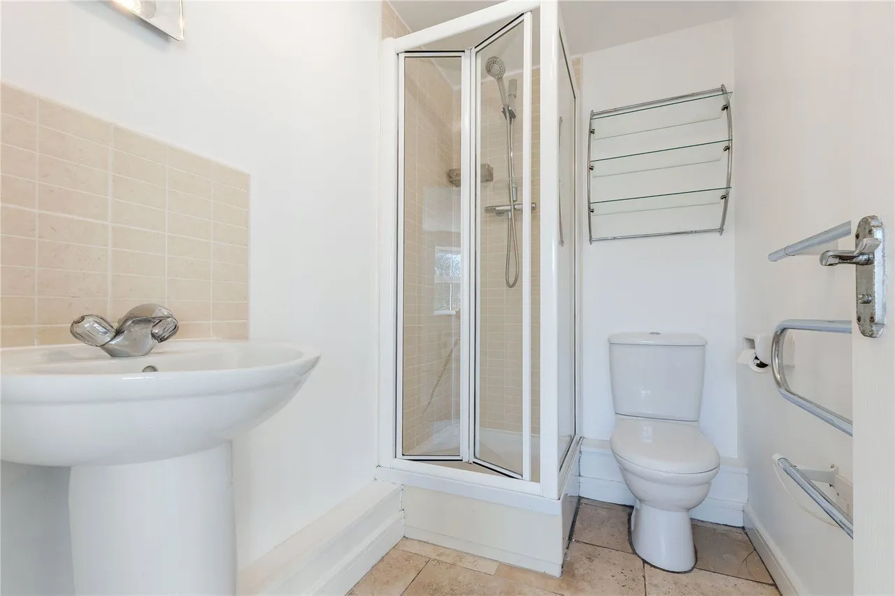Navigation Drive, Apperley Bridge, BD10, photo 10