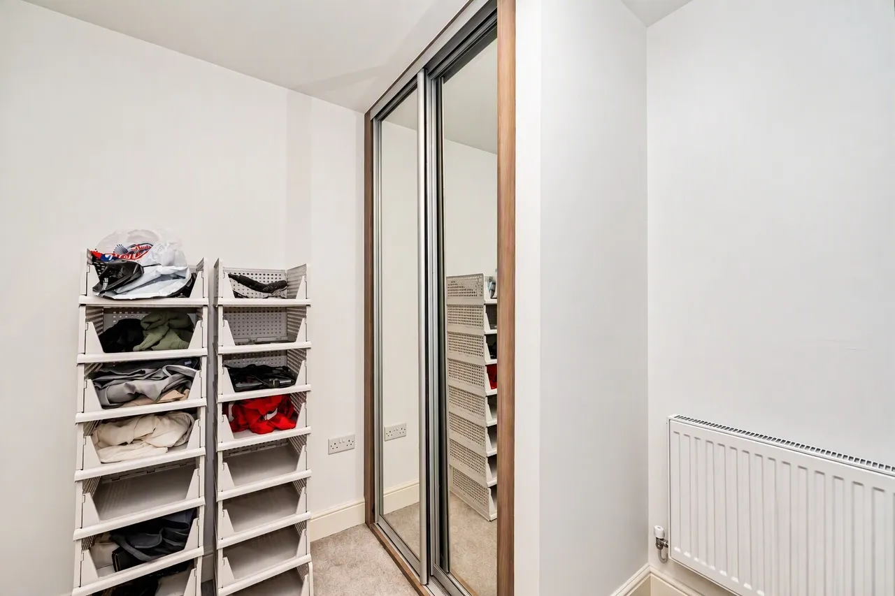 Cambridge Place, Aylesbury, HP20, photo 7