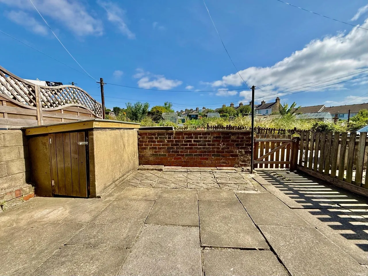 New Road, Side, LS18, photo 16
