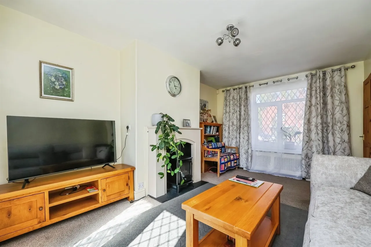 Livingstone Street, Newstead Village, NG15, photo 5