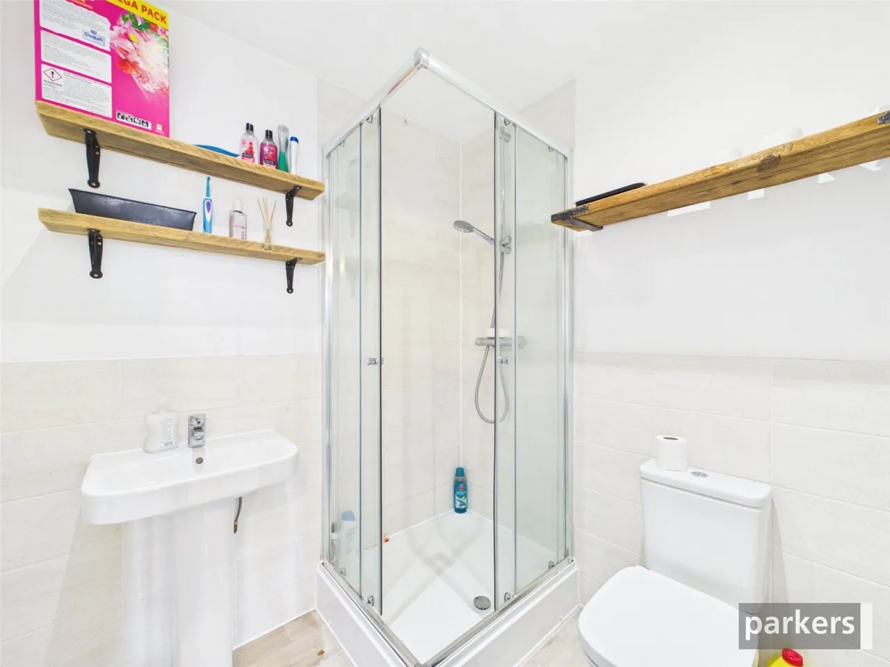 Hawthorn Crescent, Woodley, RG5, photo 10