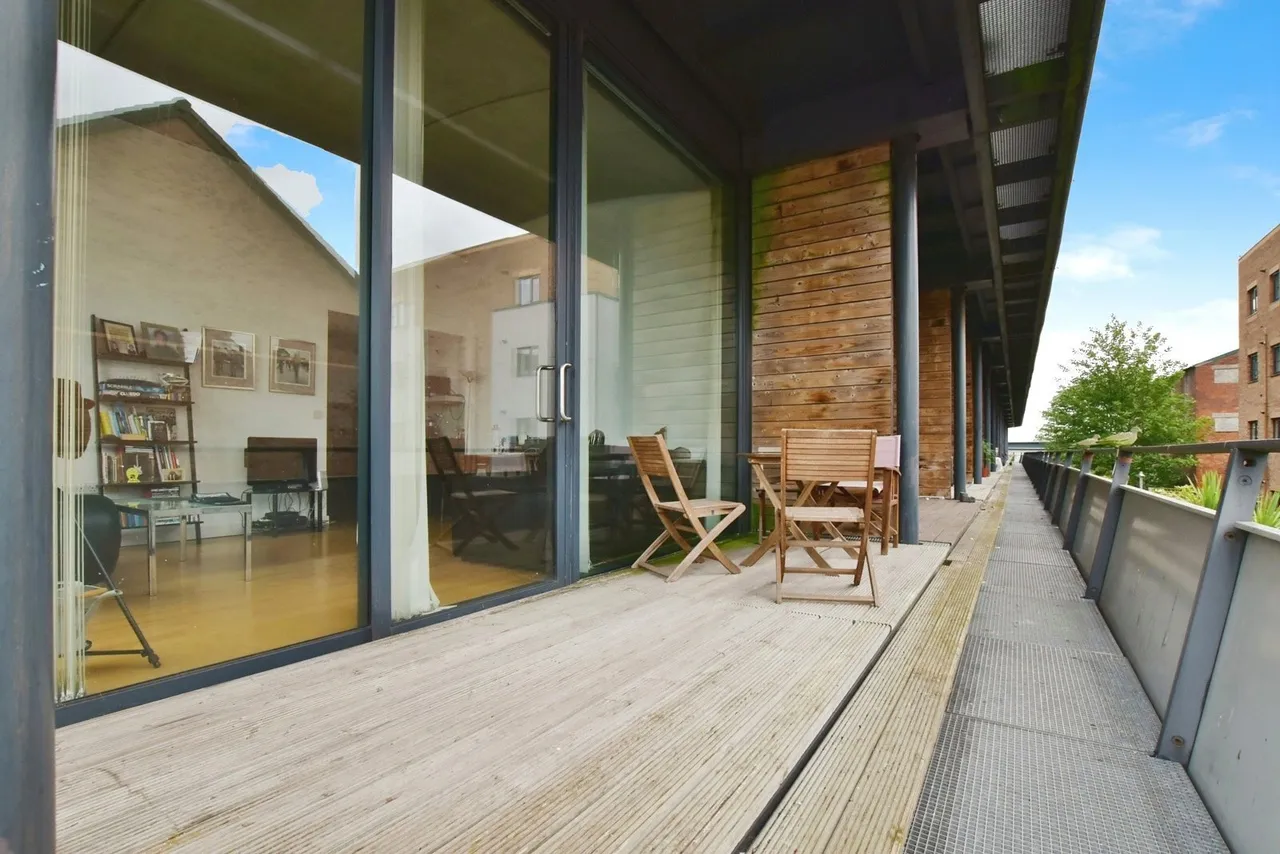 Woodfield Road, Greater Manchester, WA14, photo 15