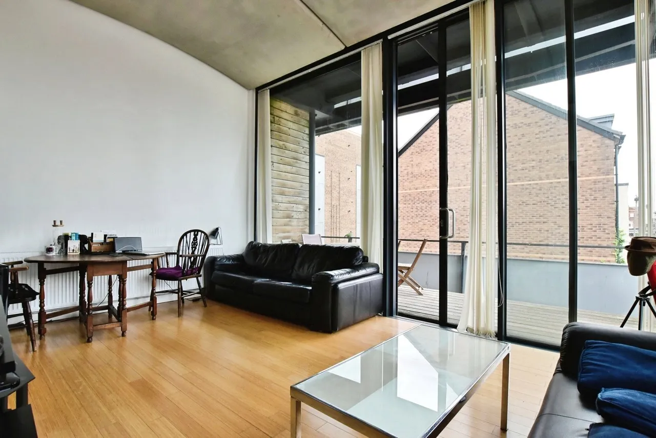 Woodfield Road, Greater Manchester, WA14, photo 16