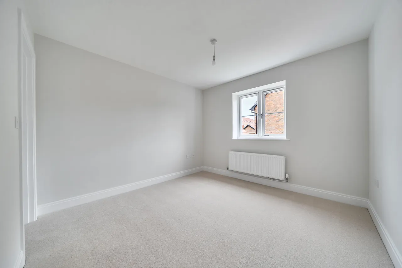 Folders Lane, Burgess Hill, RH15, photo 16