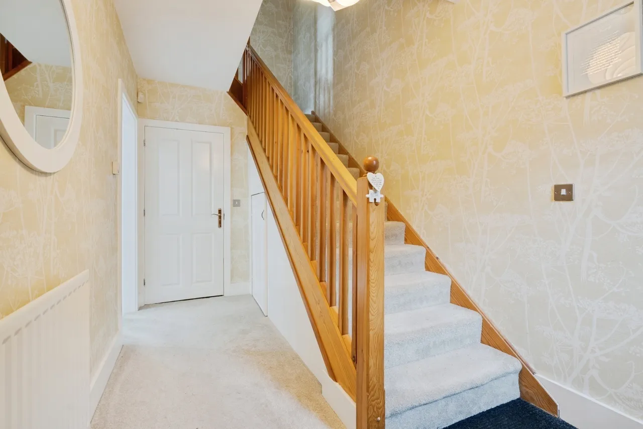 Reeceton Gardens, Bolton, BL1, photo 2