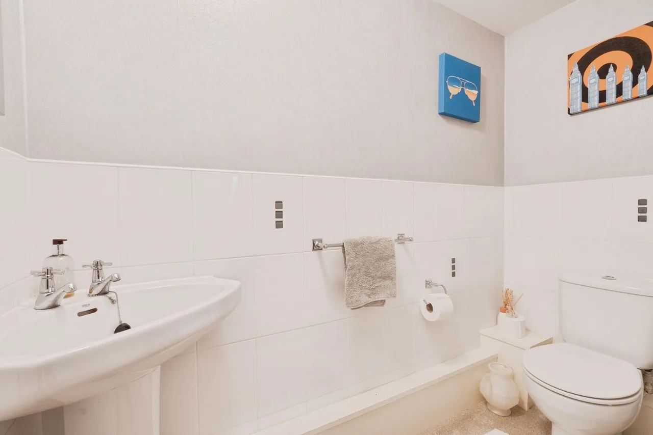 Reeceton Gardens, Bolton, BL1, photo 16