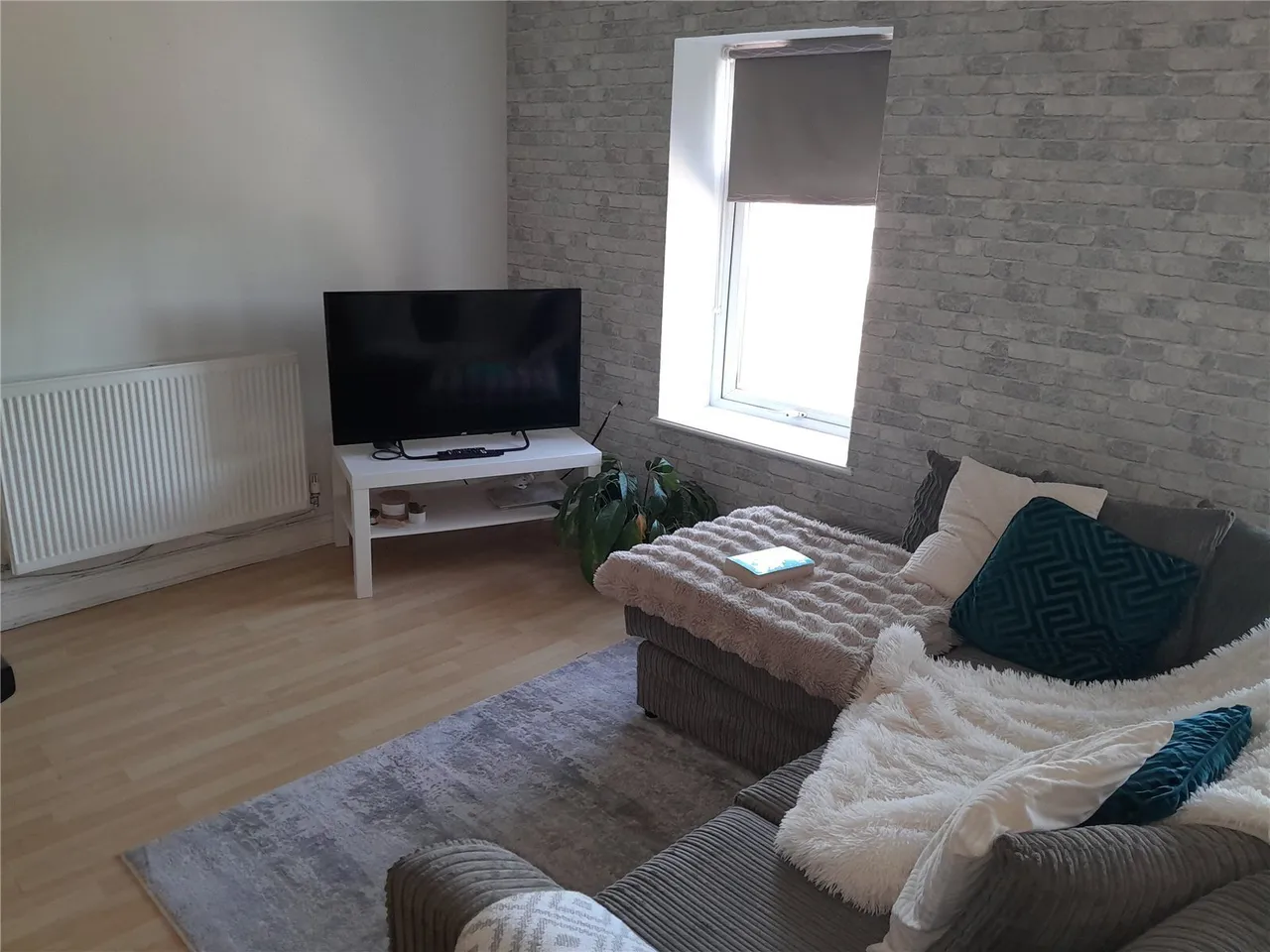 Tamworth Road, Kingsbury, B78, photo 4