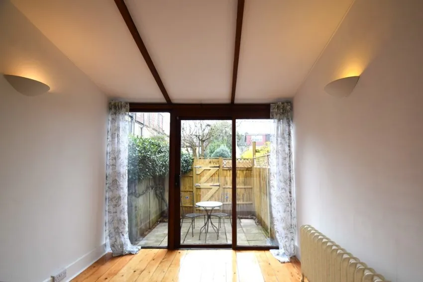 Southfield Road, Chiswick, photo 4