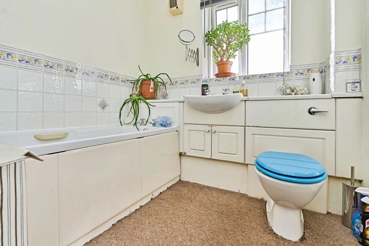 Mistletoe Drive, Walsall, WS5, photo 15