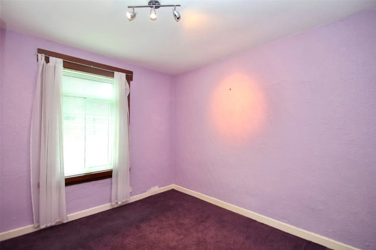 Kirkton Avenue, Knightswood, Glasgow, G13, photo 9