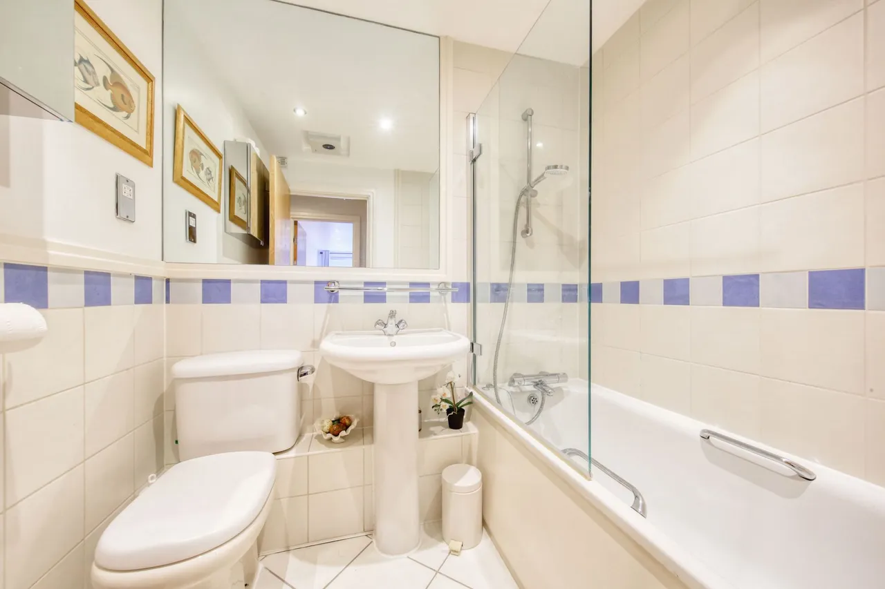 Smugglers Way, Wandsworth, SW18, photo 8