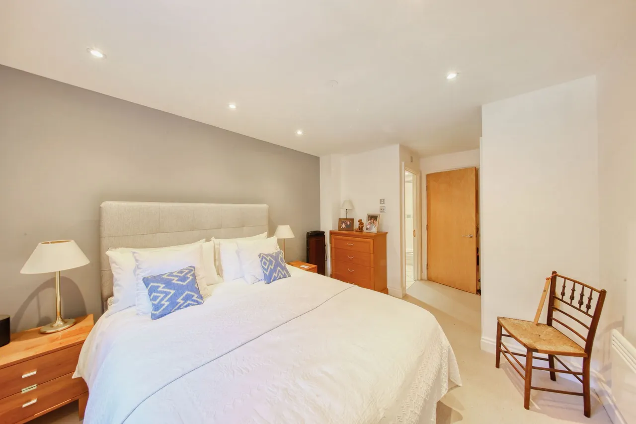 Smugglers Way, Wandsworth, SW18, photo 12