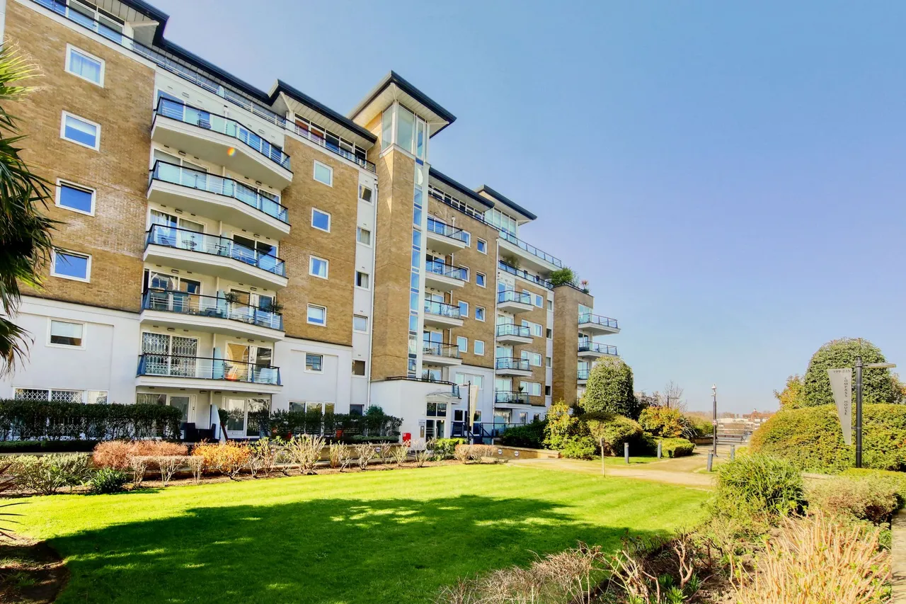 Smugglers Way, Wandsworth, SW18, photo 10