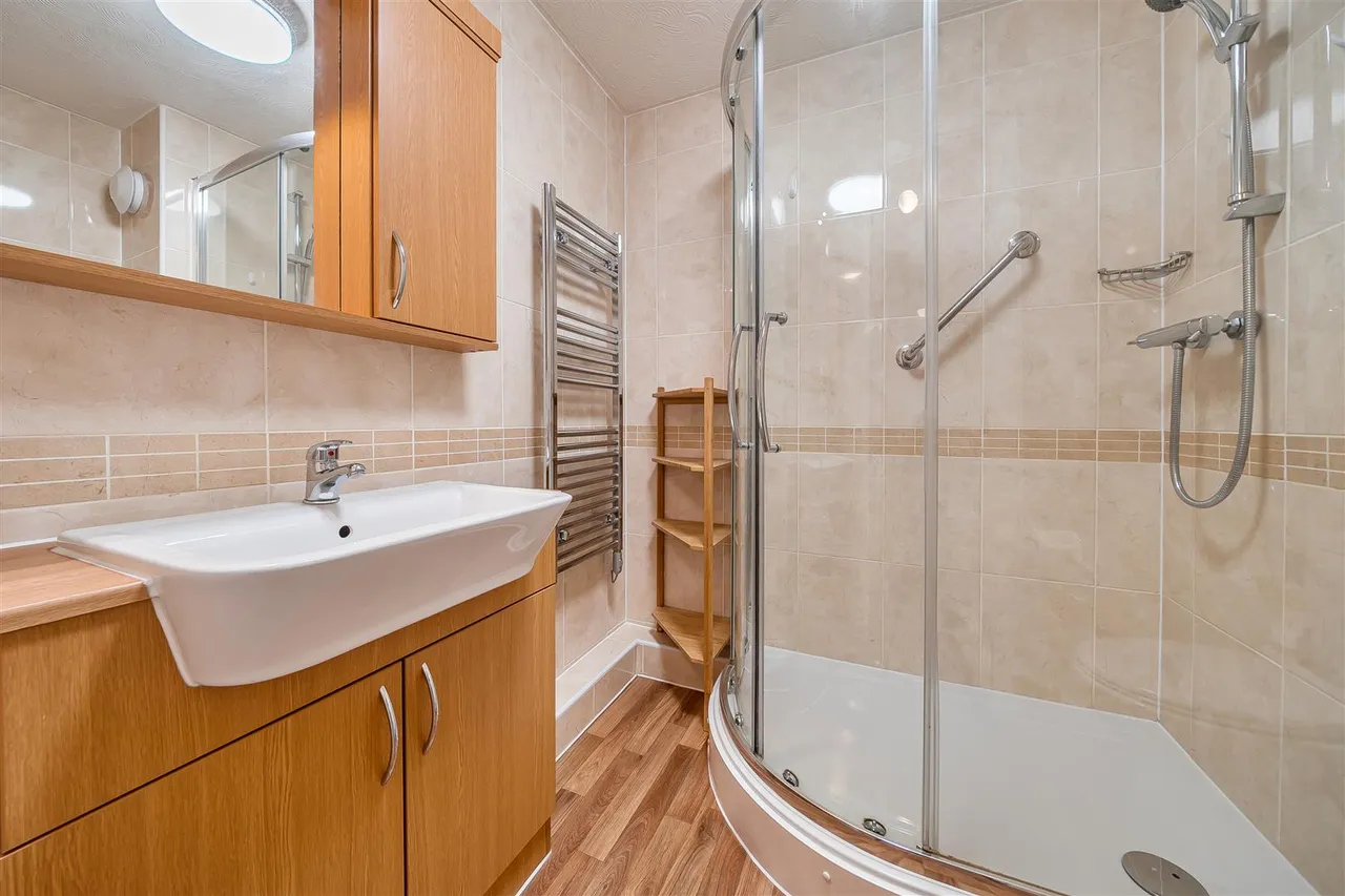 Hoole Road, Chester, CH2, photo 10