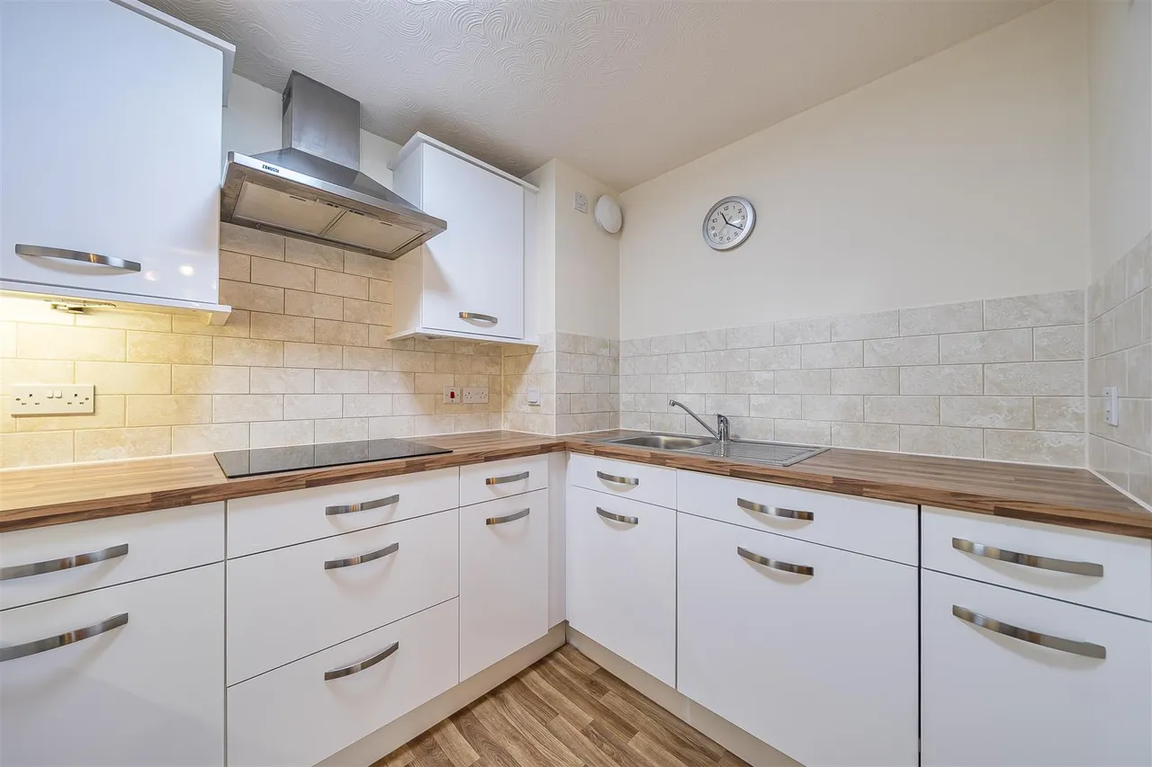 Hoole Road, Chester, CH2, photo 5