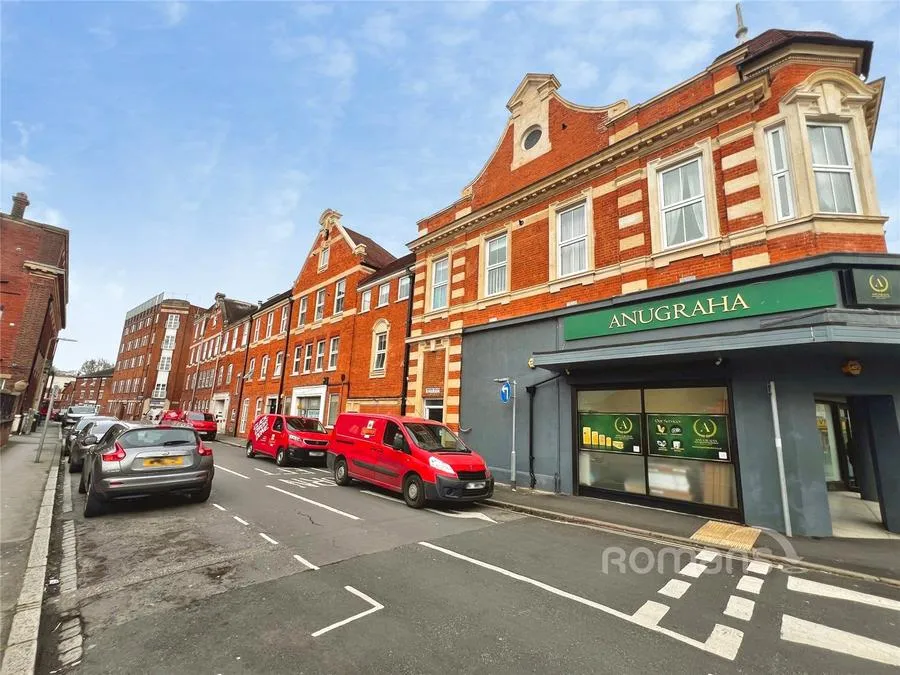 Pickford Street, Aldershot, GU11, photo 16
