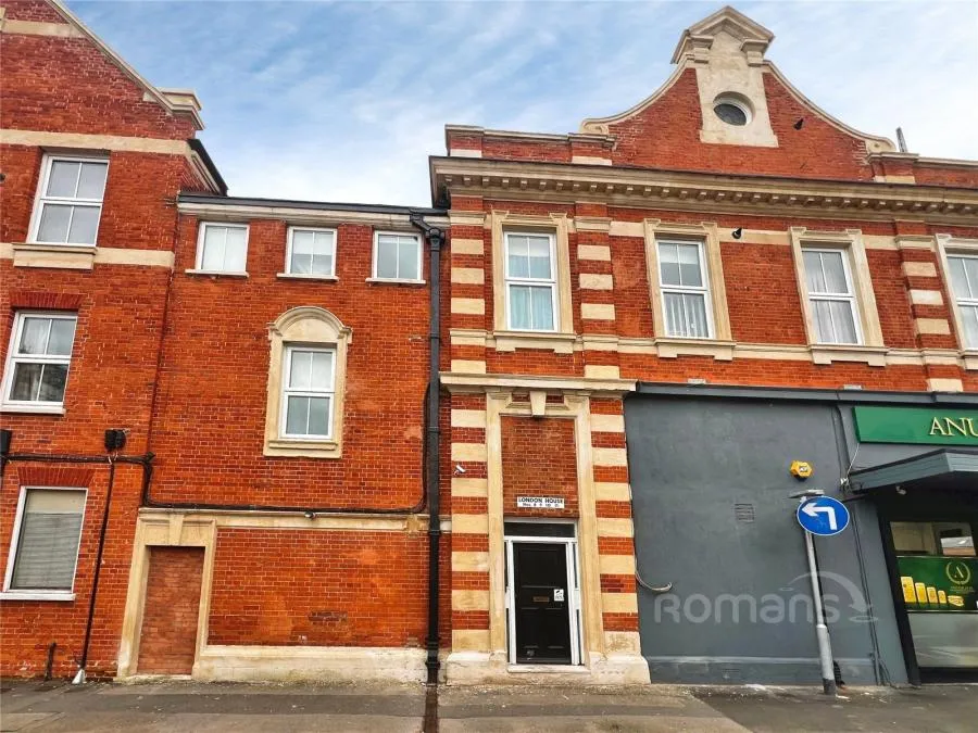 2 bed flat for sale, Pickford Street, Aldershot, GU11