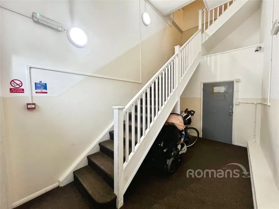 Pickford Street, Aldershot, GU11, photo 12