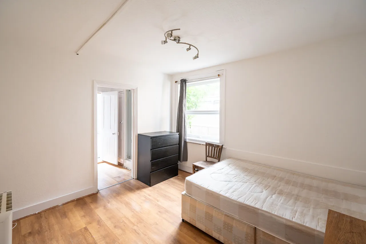 1 bed flat to rent, London, NW6