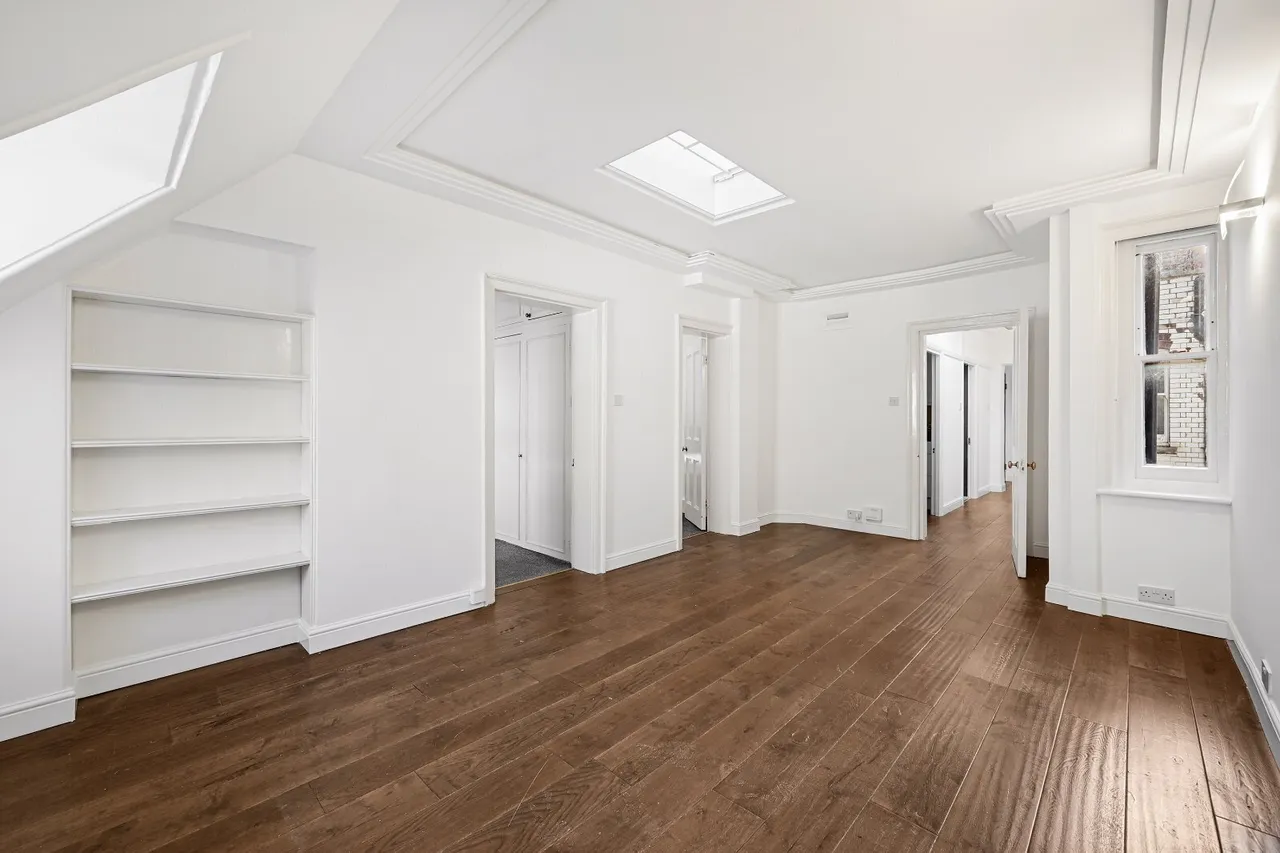 3 bed flat to rent, Mount Street, Mayfair, W1K