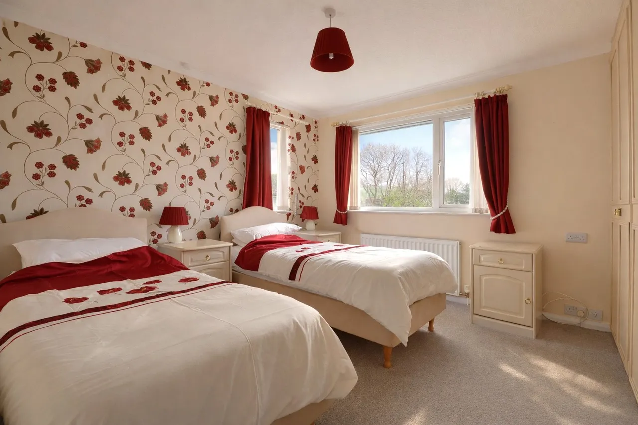 Oak Tree Drive, Barnstaple, EX32, photo 9