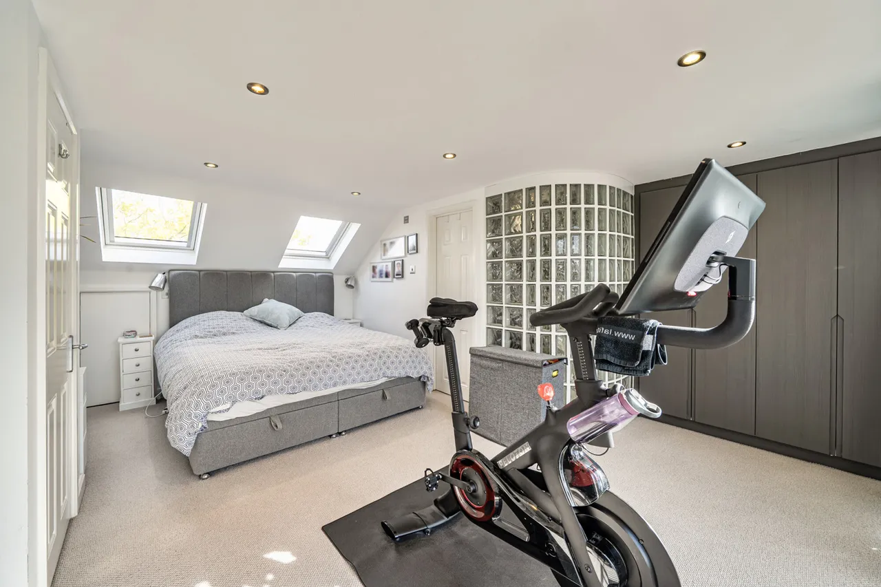Copthall Road East, Ickenham, UB10, photo 5