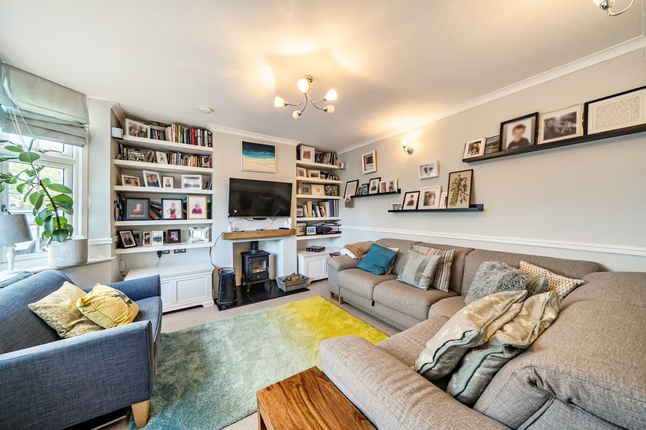 Copthall Road East, Ickenham, UB10, photo 3
