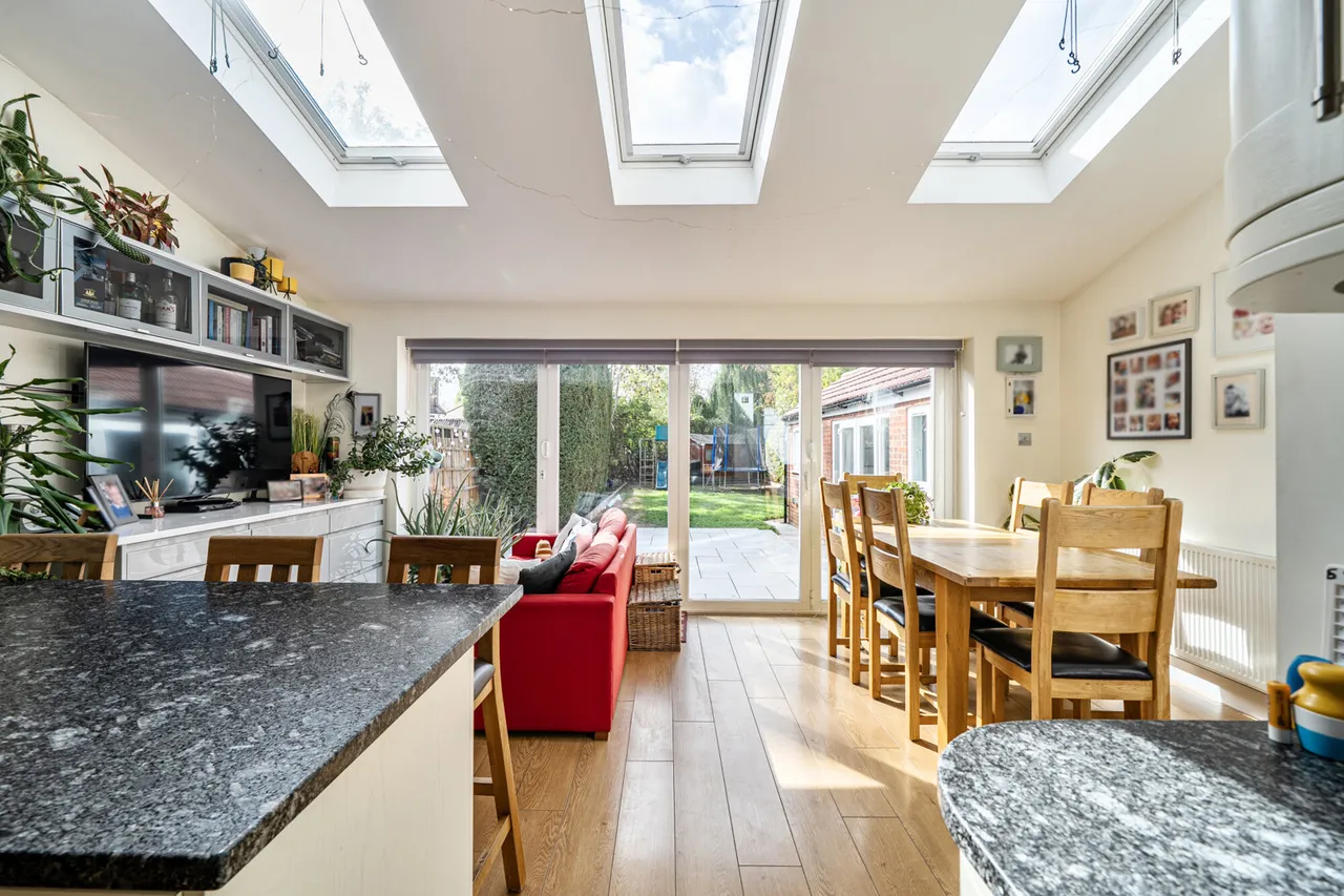 Copthall Road East, Ickenham, UB10, photo 4