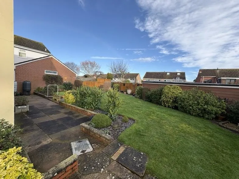 Belmont Close, Bridgwater TA6 7JR, photo 18