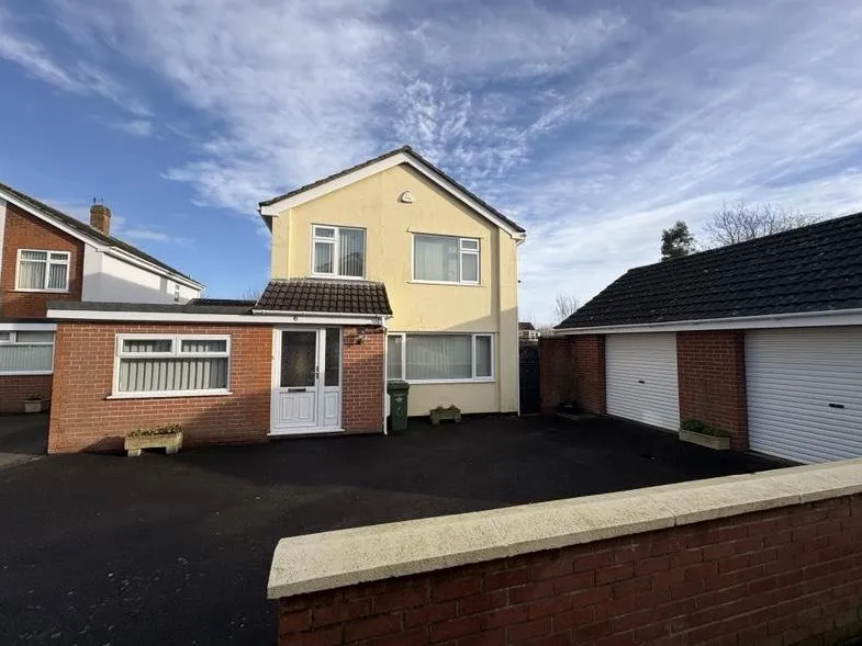 Belmont Close, Bridgwater TA6 7JR, photo 3