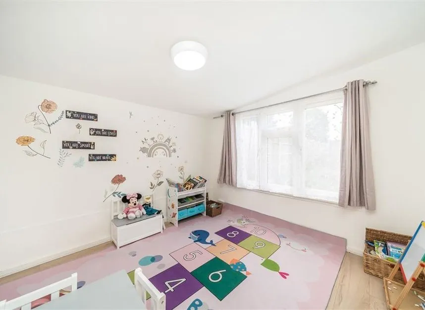 Winchcomb Gardens, Eltham, SE9, photo 7
