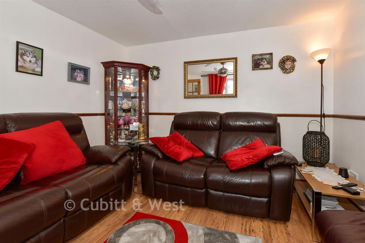 Climping Road, Ifield, RH11, photo 7
