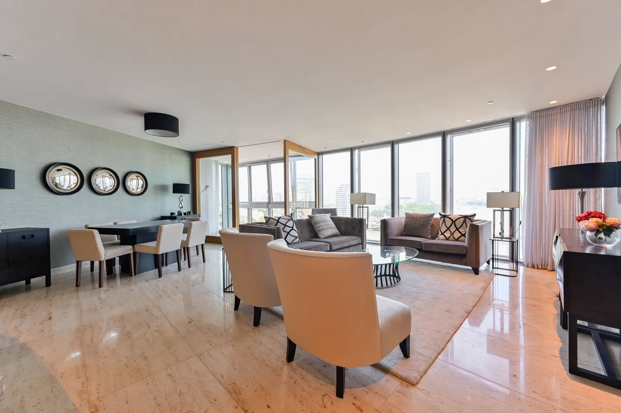 3 bed flat for sale, London, SW8