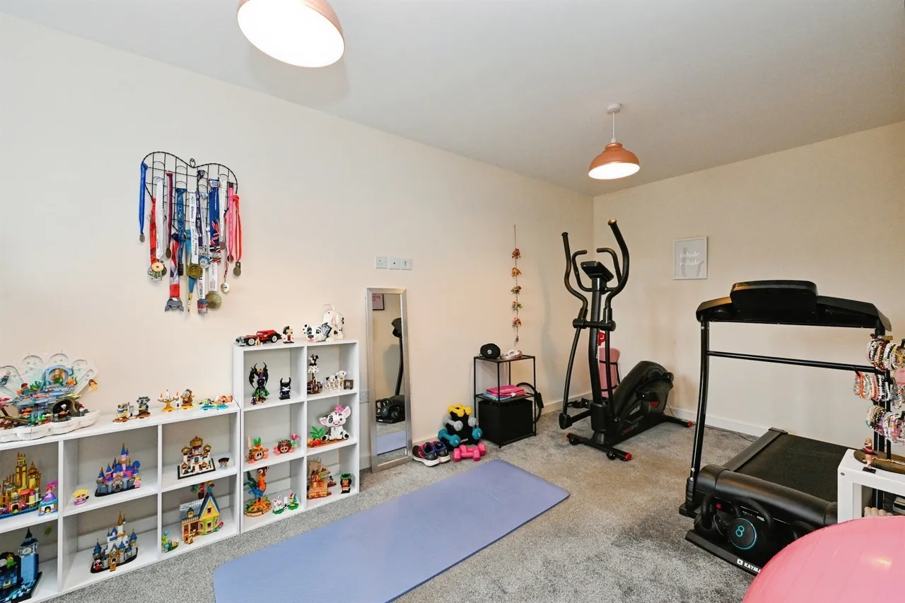 Orchard Close, Tilney St. Lawrence, PE34, photo 11