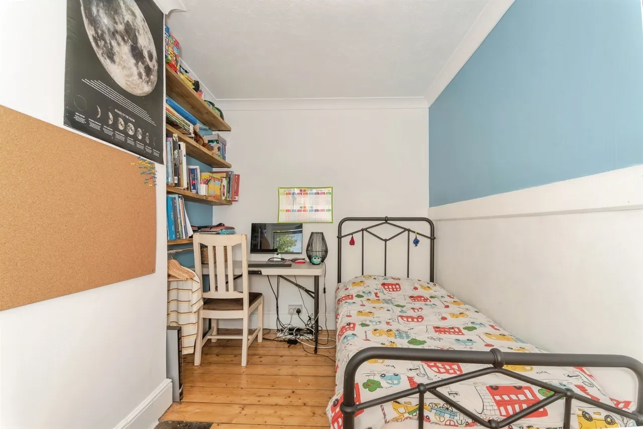 Hamilton Road, Salisbury, SP1, photo 10