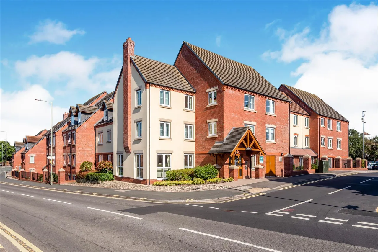 Stafford Street, Newport, TF10, photo 2