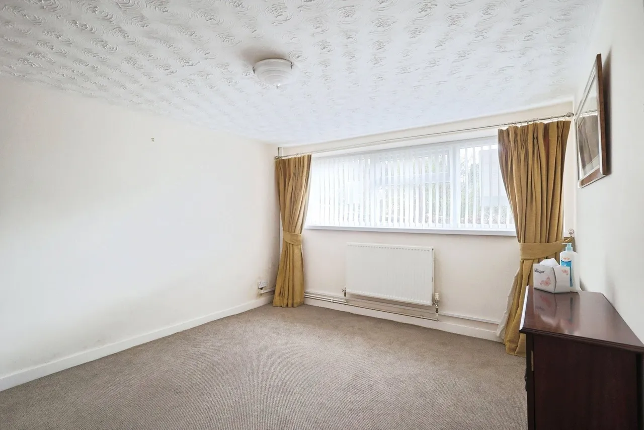 Micklehurst Road, Mossley, Ashton-under-Lyne, Greater Manchester, OL5, photo 8