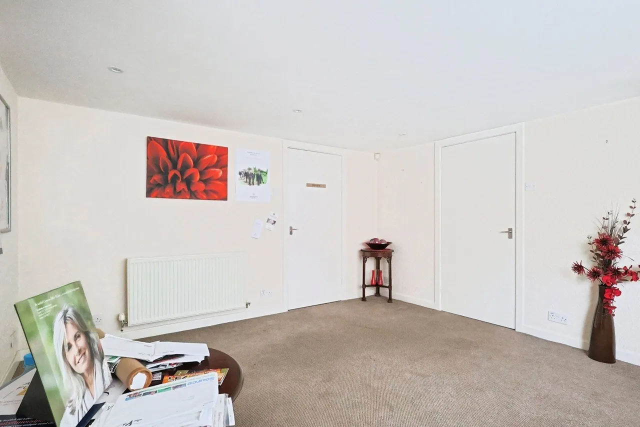 Micklehurst Road, Mossley, Ashton-under-Lyne, Greater Manchester, OL5, photo 13