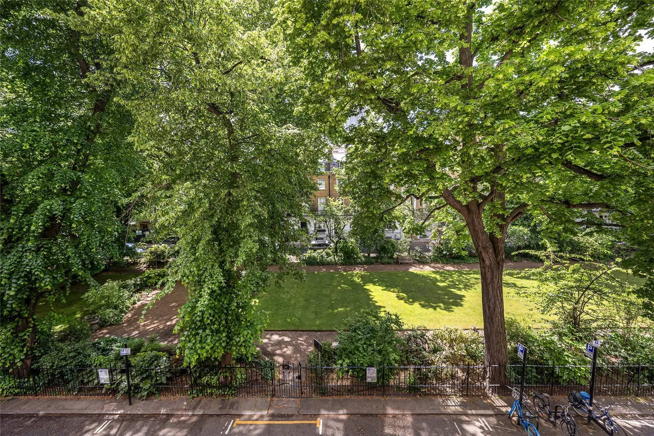 Brompton Square, London, SW3, photo 7