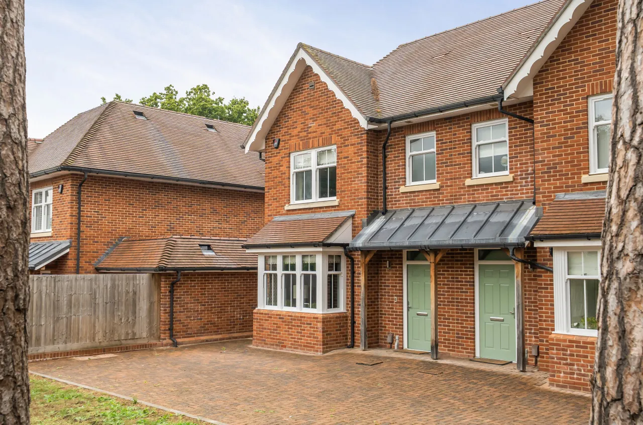 Moorings Close, Chandler's Ford, SO53, photo 17