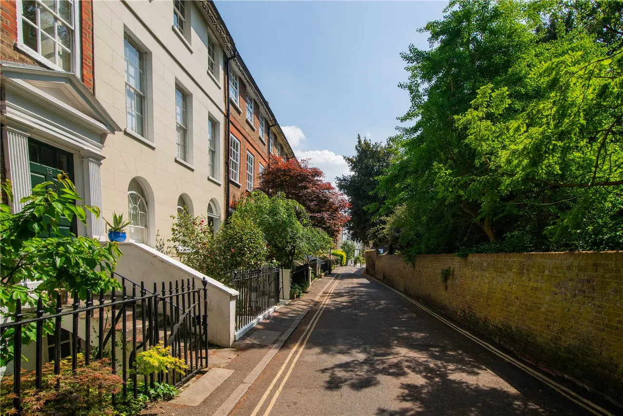 Sion Road, Twickenham, TW1, photo 2