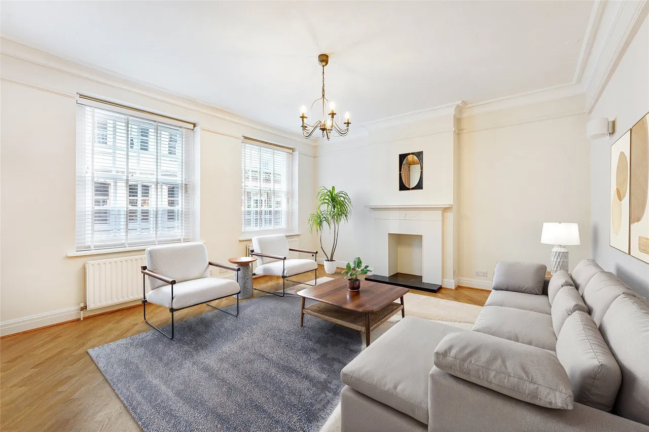 2 bed flat for sale — Carlyle House, 103 Old Church Street, Chelsea, SW3
