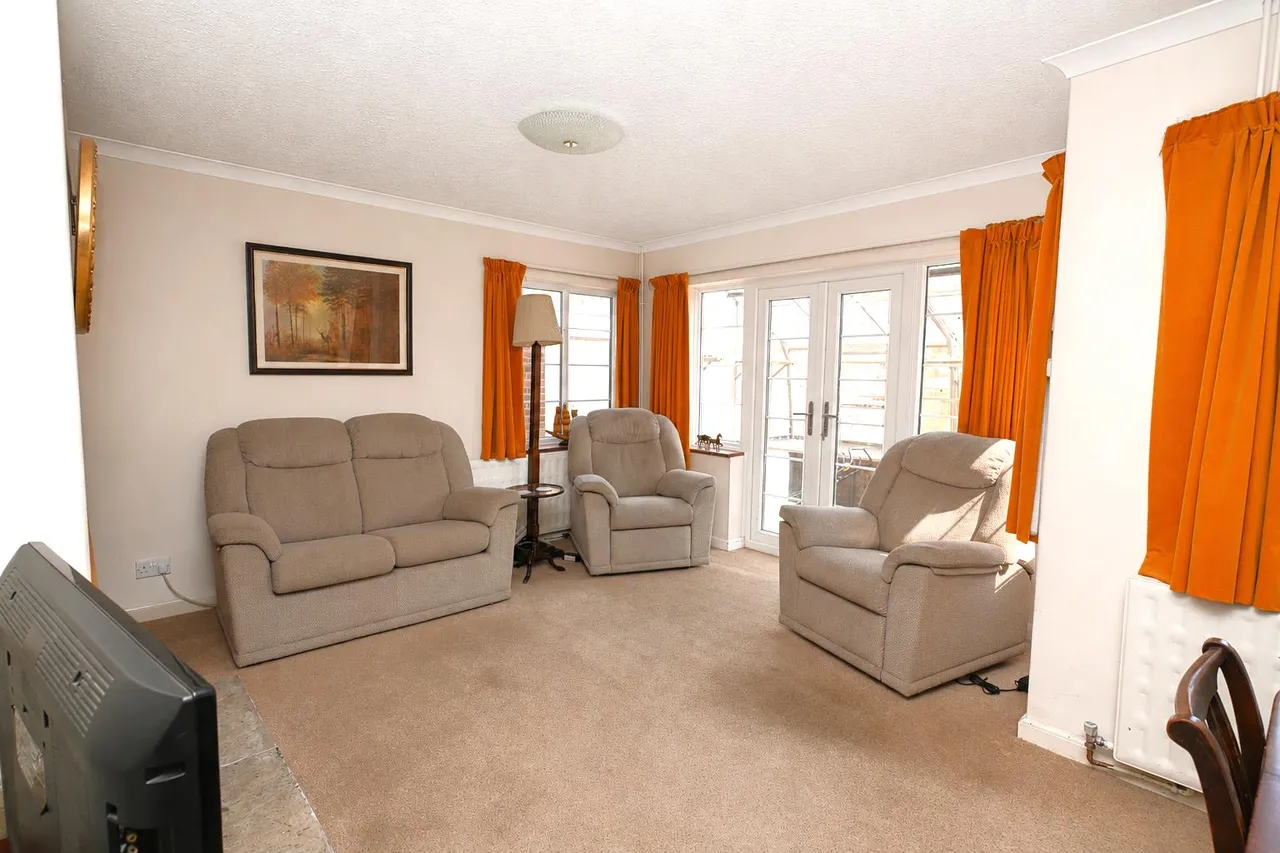 Eastfield Avenue, Basingstoke, photo 6