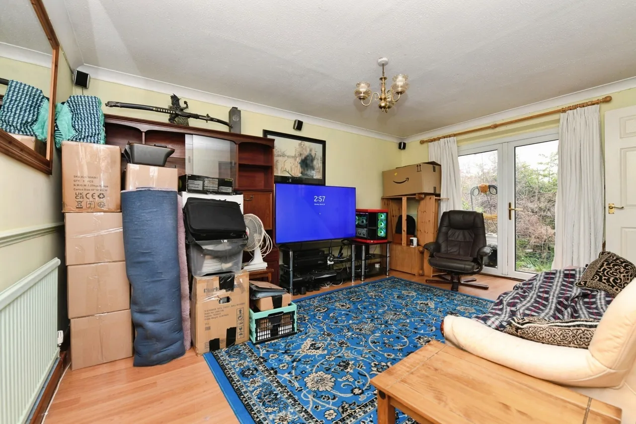 Arabis Place, Basildon, Essex, SS15, photo 2