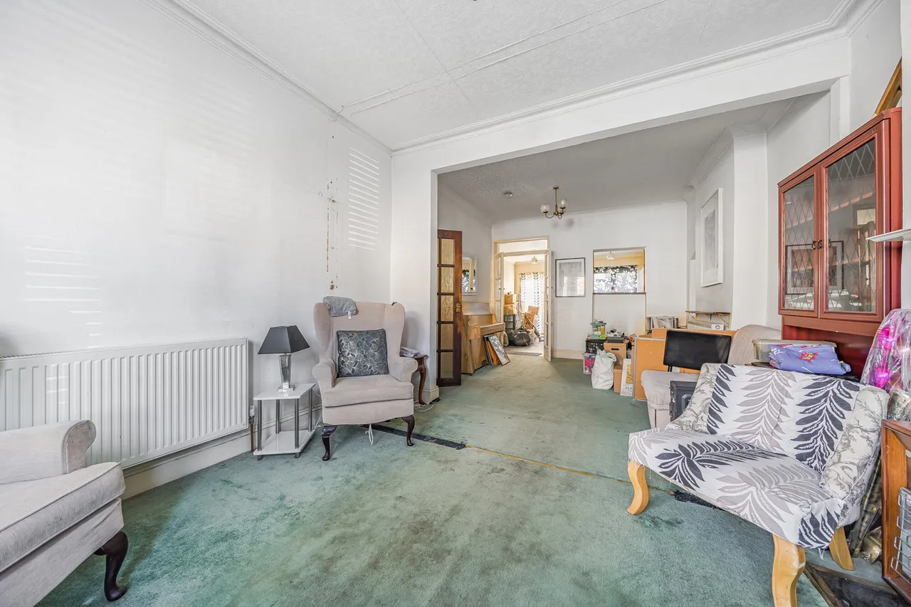 Sandhurst Road, SE6, photo 12
