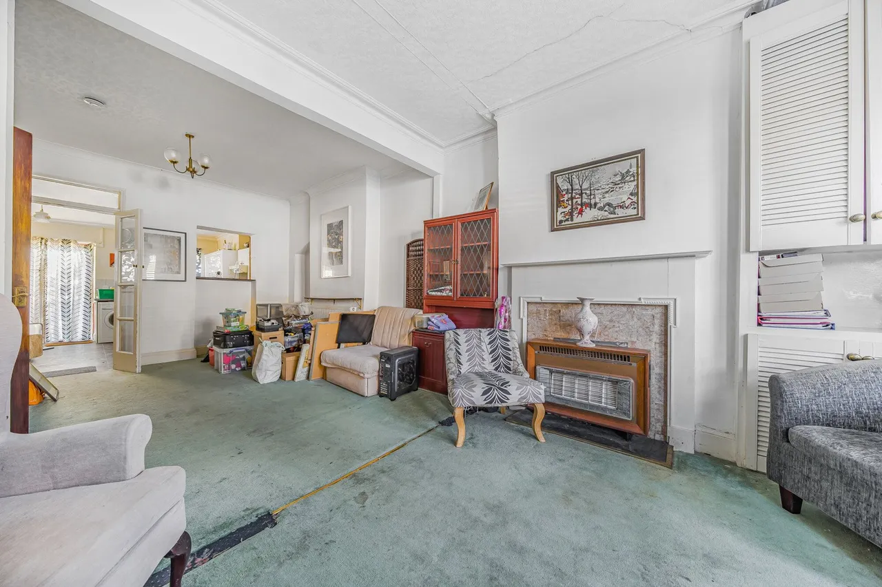 Sandhurst Road, SE6, photo 5